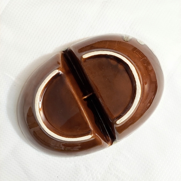 Canonsburg Divided Serving Dish Oval Vegetable Bowl Glazed Brown Stoneware - Picture 8 of 11